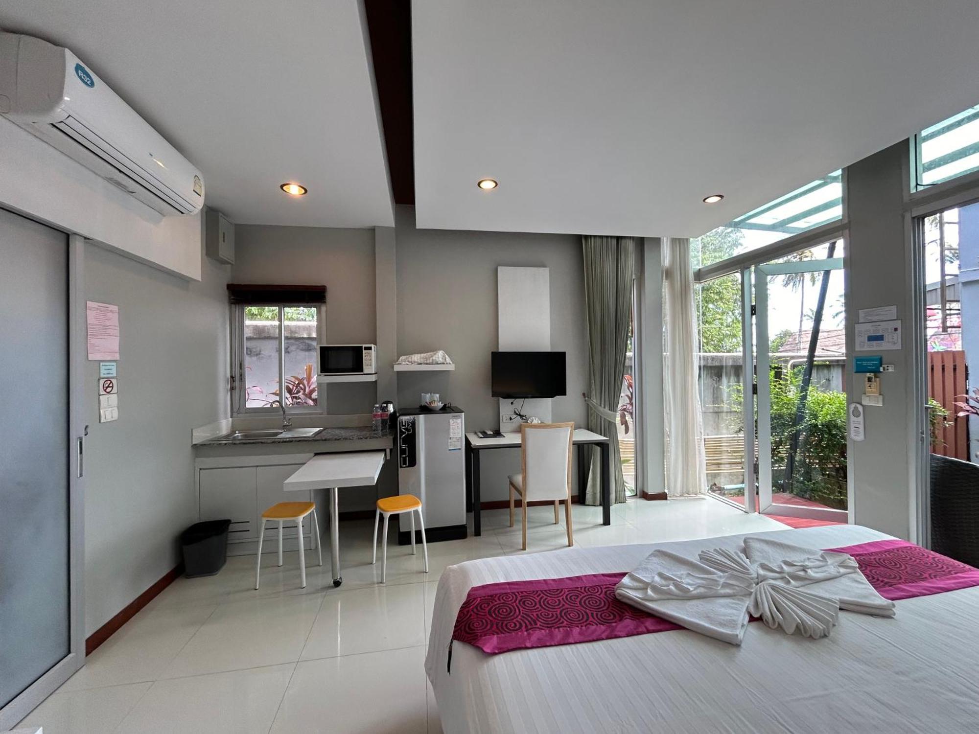 Phu Nana Boutique Hotel - Sha Plus Rawai Exterior foto