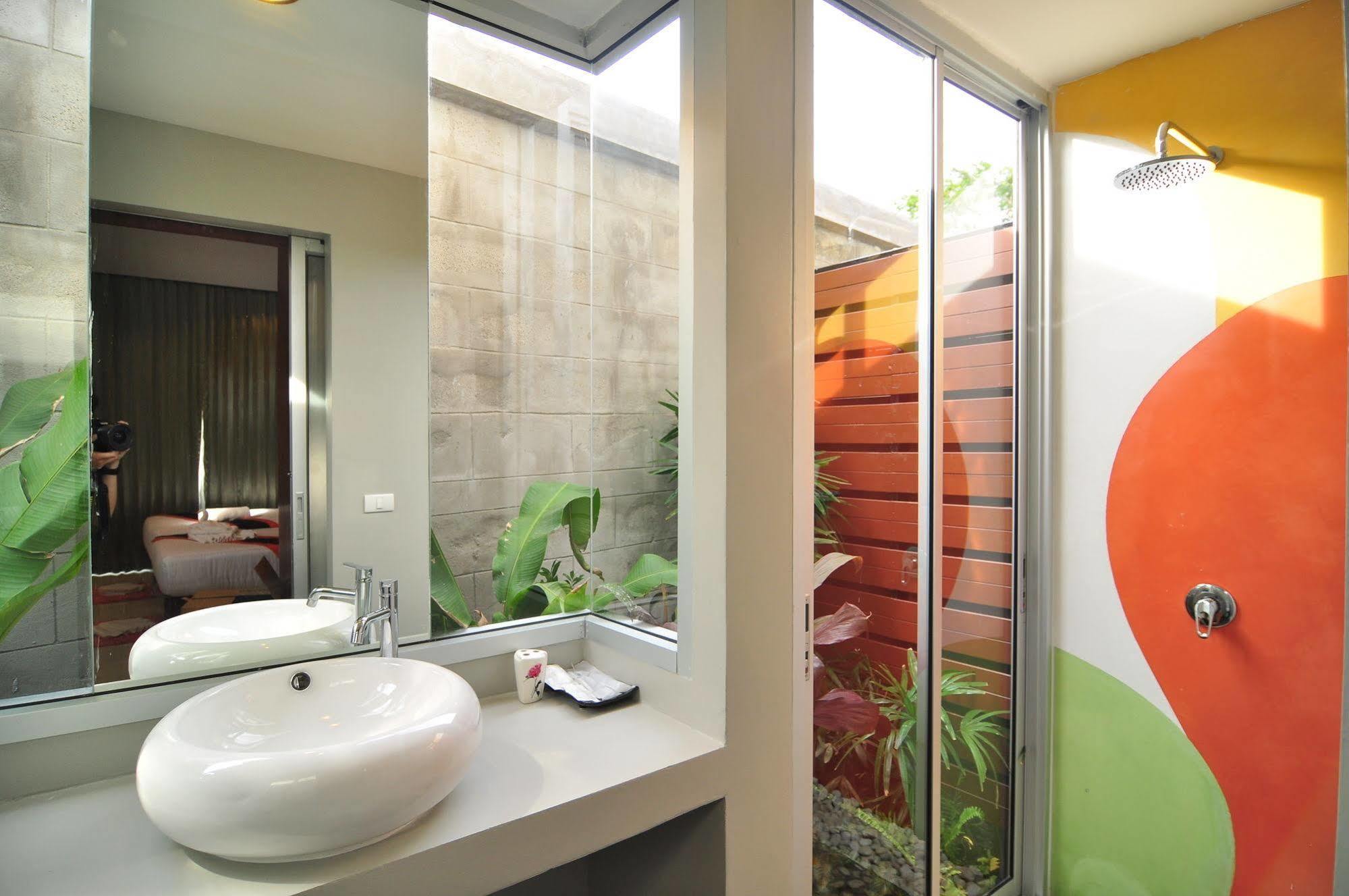Phu Nana Boutique Hotel - Sha Plus Rawai Exterior foto